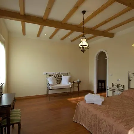 Corte Bertoia Bed & Breakfast *