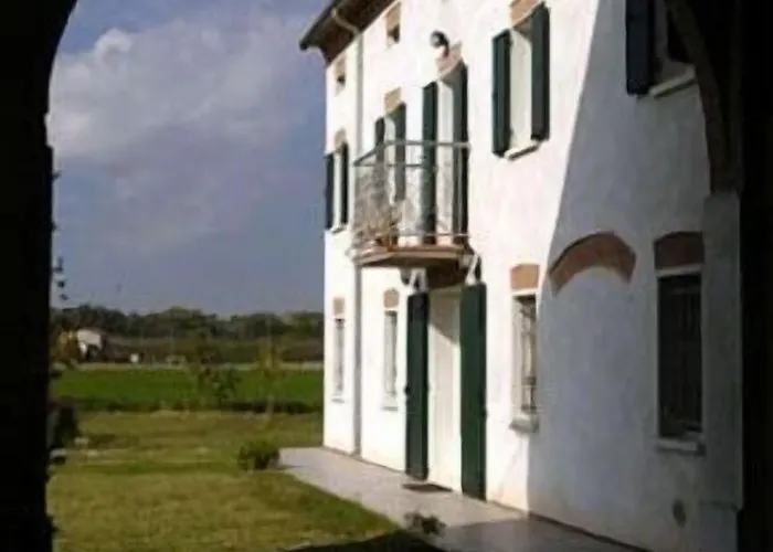 Corte Bertoia San Siro (Lombardy)